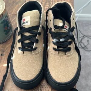 Airwalk Kids' Tan and Black Sneakers never worn